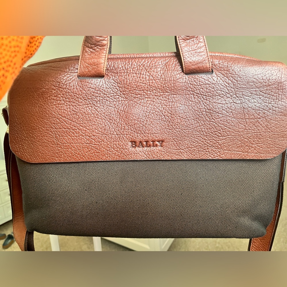 Rare gorgeous Bally Leather & tweed Fabric work bag  laptop bag brown business